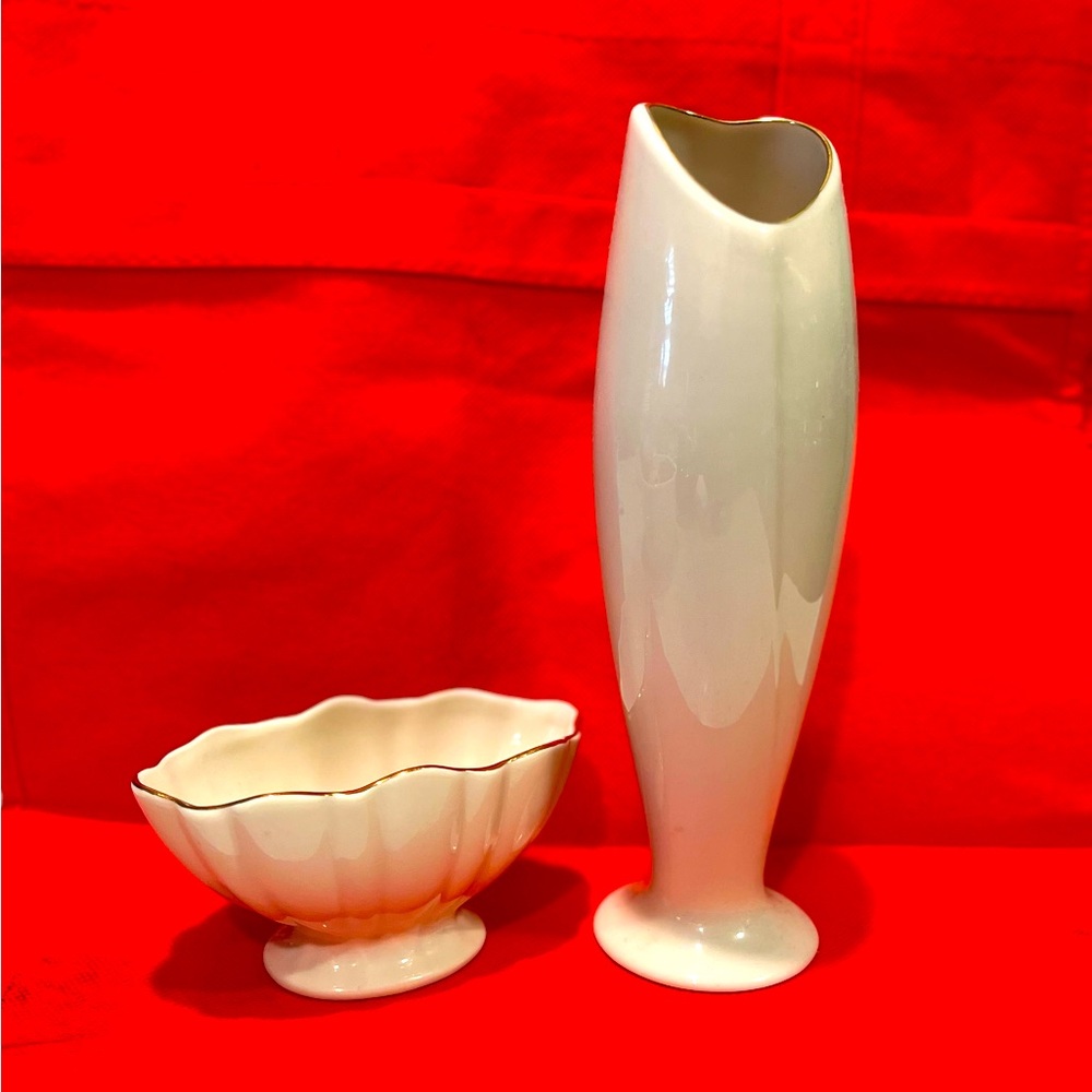 LENOX Small Bowl and Heart Shaped Vase with Gold Tone Trim